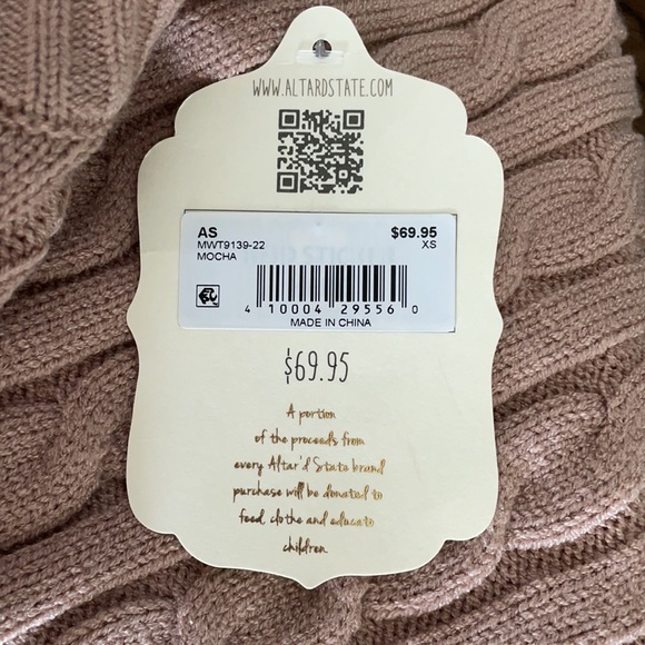 Altar’d State XS cropped sweater - Picture 5 of 5